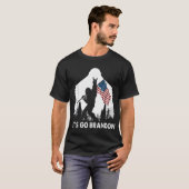 Patriotic Bigfoot Adventure Design T-shirt (Voorkant volledig)