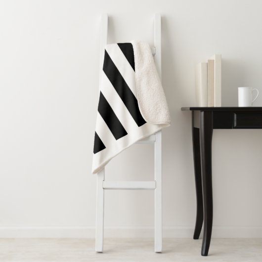 Patriotic Brittany Flag Sherpa Deken (In situ)