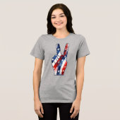 Patriotic Peace Sign Hand Wavy US Flag Pattern Tri-Blend Shirt (Voorkant volledig)