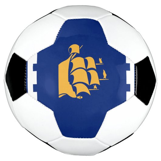 Patriotic Soccer Ball with Flag of Quebec City Voetbal (Gedraaid)