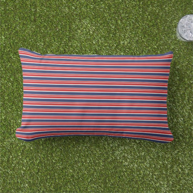 Patriotic Stripes Outdoor Pillow Buitenkussen (Gras)