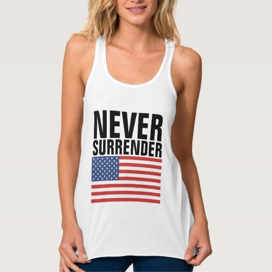 PATRIOTISCHE NOOIT ONDERWERPEN T-SHIRTS (Voorkant)