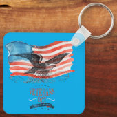 Patriots remembered azure sleutelhanger (Achterkant)