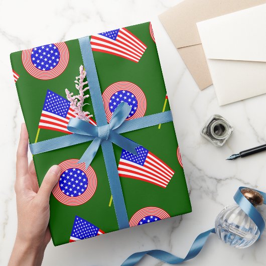 Patriottisch Amerikaans Vlag Patroon op Groen Cadeaupapier