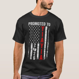 Patriottisch Bevorderd Tot Yiayia 2026 Eerste Keer T-shirt