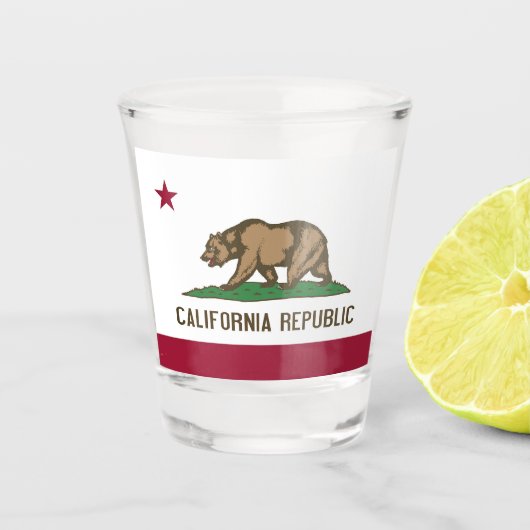 Patriottisch borrelglas met vlag van Californië, V Shot Glas (Voorkant)