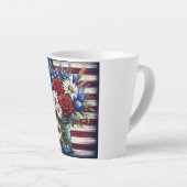 Patriottisch, floraal verdrietig Amerikaans Latte Mok (Rechterhoek)
