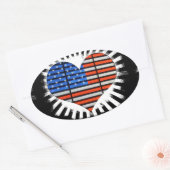 Patriottisch hart gevormd door Amerikaanse vlag Ne Ovale Sticker (Envelop)