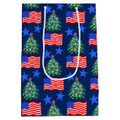 Patriottisch kerstboompatroon op maat medium cadeauzakje (Achterkant)