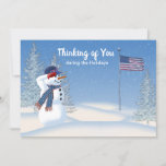 Patriottisch kerstfeest Snowman Saluting, Kaart<br><div class="desc">Patriottische kerstman Snowman die de Amerikaanse vlag prijst - collectie eert onze militairen en vrouwen tijdens het vakantieseizoen. Kaart aan beide zijden bedrukt</div>