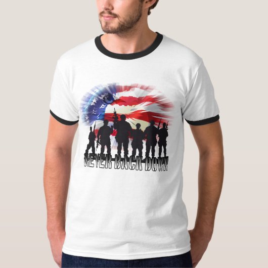 Patriottisch nooit terug t-shirt (Voorkant)
