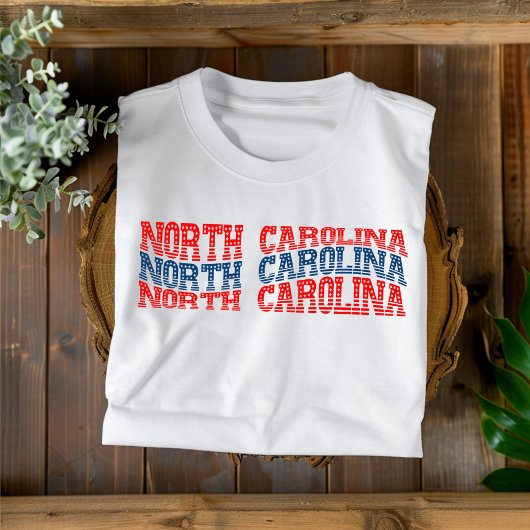 Patriottisch North Carolina Rood & Blauw Boho T-sh T-shirt