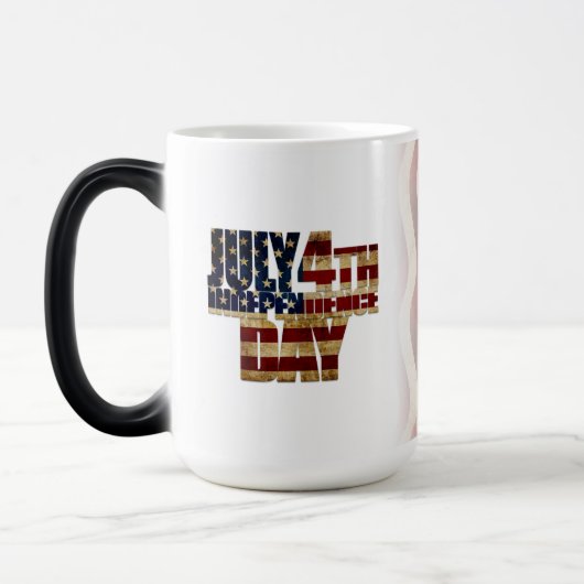 Patriottisch ontwerp van de vlag op 4 juli magische mok (Links)