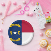Patriottisch papieren bord met vlag van North Caro (Feest)