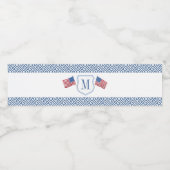 Patriottisch rood wit blauw monogram bruiloft waterfles etiket (Enkel label)
