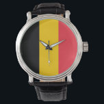 Patriottisch, speciaal horloge met vlag van België<br><div class="desc">Voeg een vleugje Belgian Pride toe aan uw accessoire-collectie met ons exclusieve handhorloge met de vlag van België! Dit handhorloge is gemaakt met nauwgezette aandacht voor detail en is meer dan alleen een tijdwaarnemer; het is een viering van het rijke erfgoed en de culturele trots van België. Het elegante ontwerp...</div>