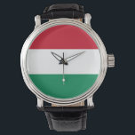 Patriottisch, speciaal horloge met vlag van Hongar<br><div class="desc">Ontdek tijdloze elegantie met ons prachtige zakhorloge met de vlag van Hongarije! Dit zakhorloge is meer dan alleen een tijdwaarneming accessoire; het is een viering van het rijke culturele erfgoed en de nationale trots van Hongarije. Het opvallende ontwerp toont prominent de Hongaarse vlag, waardoor het een unieke en zinvolle manier...</div>