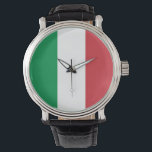 Patriottisch, speciaal horloge met vlag van Italië<br><div class="desc">Voeg een vleugje Italiaanse sophisticatie toe aan uw accessoire-collectie met ons exclusieve handhorloge met de vlag van Italië! Dit handhorloge is gemaakt met nauwgezette aandacht voor detail en is meer dan alleen een uurwerk; het is een viering van de rijke cultuur en tijdloze elegantie van Italië. Het stijlvolle ontwerp toont...</div>