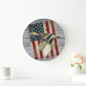 Patriottisch vliegend Mallard Duck Hunting Décor Grote Klok (Huis)