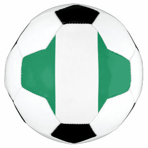 Patriottisch Voetbal met Nigeriaanse vlag