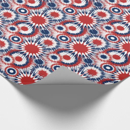 Patriottisch vuurwerk barst in rood, wit en blauw cadeaupapier (Hoek)