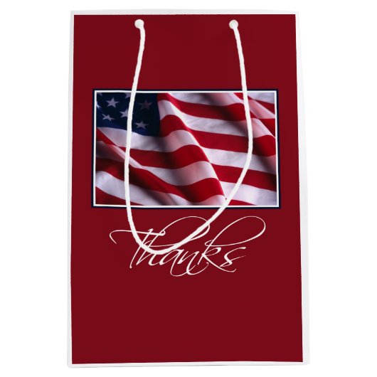 Patriottische Amerikaanse vlag Bedankt in het rood Medium Cadeauzakje (Voorkant)