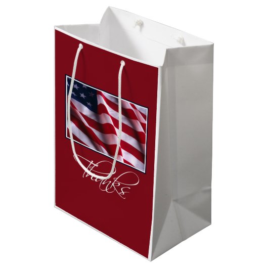 Patriottische Amerikaanse vlag Bedankt in het rood Medium Cadeauzakje (Voorkant Gekanteld)