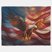 Patriottische Amerikaanse vlag bewaakt door een ge Fleece Deken (Voorkant (Horizontaal))