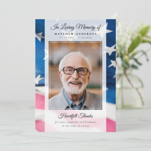 Patriottische Amerikaanse vlag Foto Keepsake begra Bedankkaart (Staand voorkant)