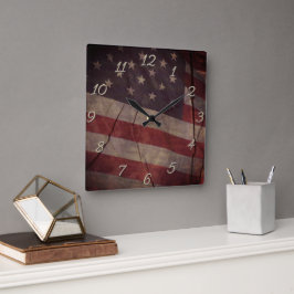 Patriottische Amerikaanse vlag segment over landel Vierkante Klok