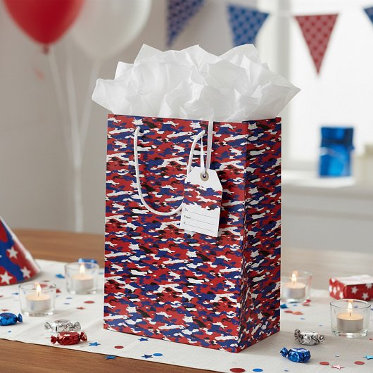 Patriottische camouflage medium cadeauzakje