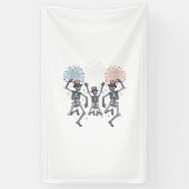 Patriottische Dansende Skelet Vuurwerk Vintage T-s Spandoek (Verticaal)