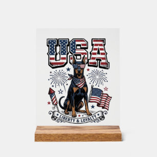 Patriottische Dobermann VS Vintage Gravure Shirt D Acryl Bord