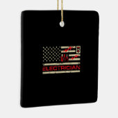 Patriottische elektriciens Amerikaanse vlagkerstak Keramisch Ornament (Rechts)