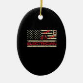 Patriottische elektriciens Amerikaanse vlagkerstak Keramisch Ornament (Voorkant)