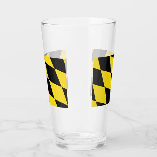 Patriottische glazen beker met vlag van München (Rechts)