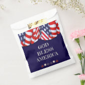 Patriottische God Bless America Red White Bunting Bedankzakje (Gezegeld)
