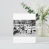 Patriottische koningsbijen, begin jaren 1900 briefkaart (Staand voorkant)