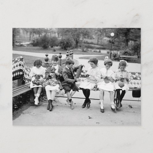 Patriottische koningsbijen, begin jaren 1900 briefkaart (Voorkant)