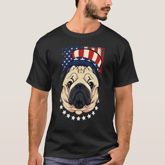 Patriottische pug op 4 juli jongstleden Cute Dog A T-shirt (Voorkant)