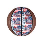 Patriottische pup vieren 4 juli Onafhankelijkheids Basketbal (Verticaal)
