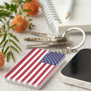 Patriottische rode, blauwe sterren en strepen vlag sleutelhanger