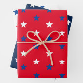 Patriottische rode witte en blauwe sterren inpakpapier vel (In situ)