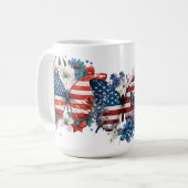 PATRIOTTISCHE ROOD WIT BLAUWE VLINDERS BLOEMEN KOFFIEMOK (Voorkant links)