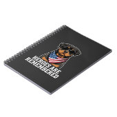 Patriottische Rottweiler Held Hond Vector Design Notitieboek (Linkerzijde)