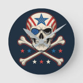 Patriottische schedel en kruisen Amerikaanse vlag Ronde Klok (Voorkant)