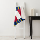 Patriottische Sherpa Blanket met North Carolina vl Sherpa Deken (In situ)