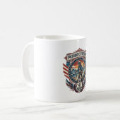 Patriottische Strandjutter Vector Graphic T-shirt_ Koffiemok (Voorkant links)