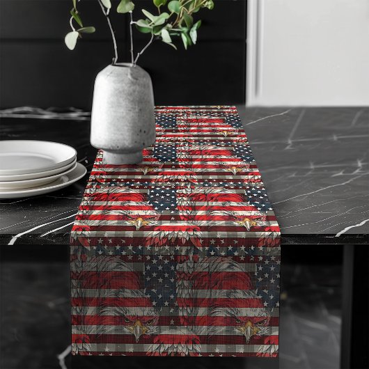 Patriottische tafelloper Eagle Pride voor 4 juli