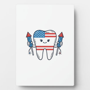 Patriottische Tand Mascotte Vuurwerk Vector Ontwer Fotoplaat